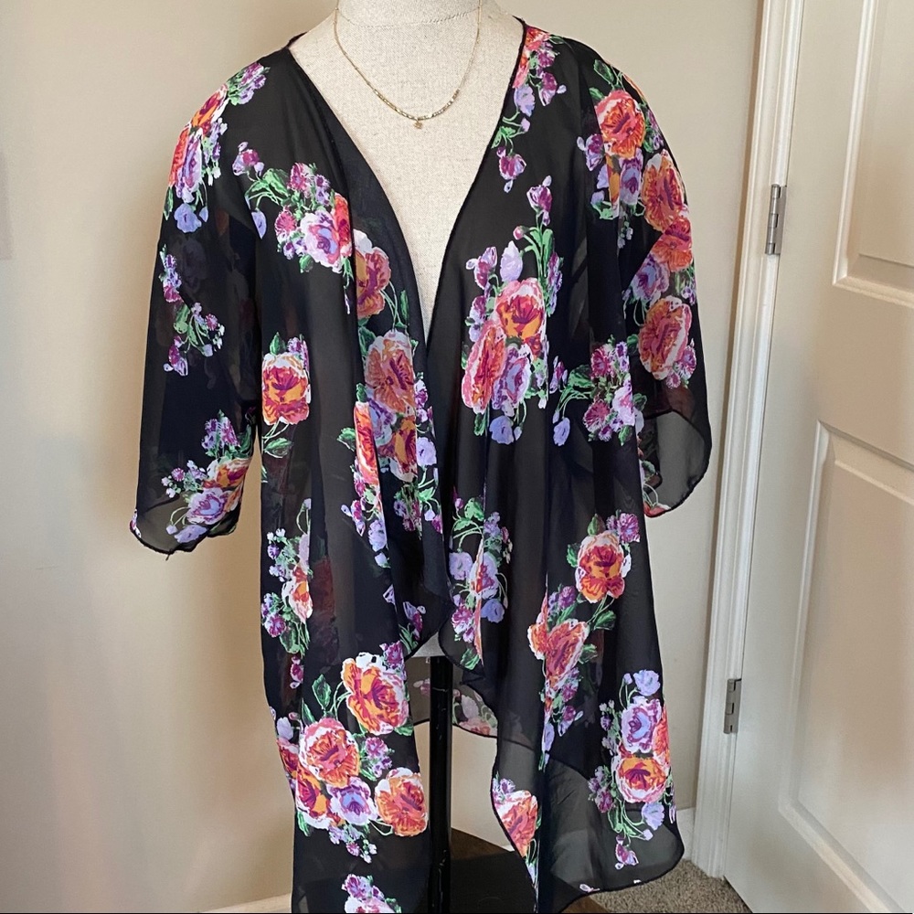 Black Floral Chiffon Kimono